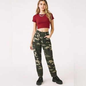 Bill‎ Blass Vintsge 90s Y2K Camouflage Hight Waisted Cropped Jeans Sz. 6